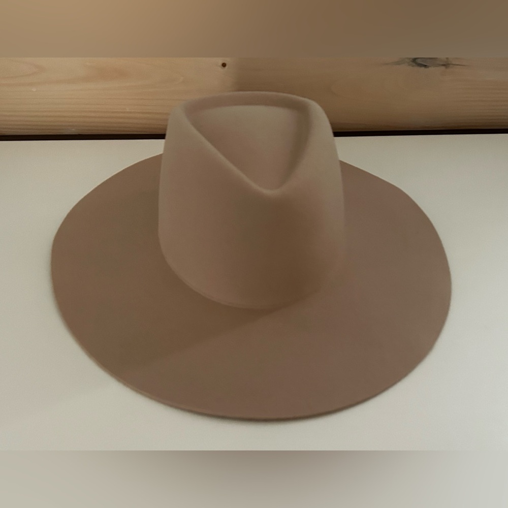 GIGI PIP Dakota Triangle (57)